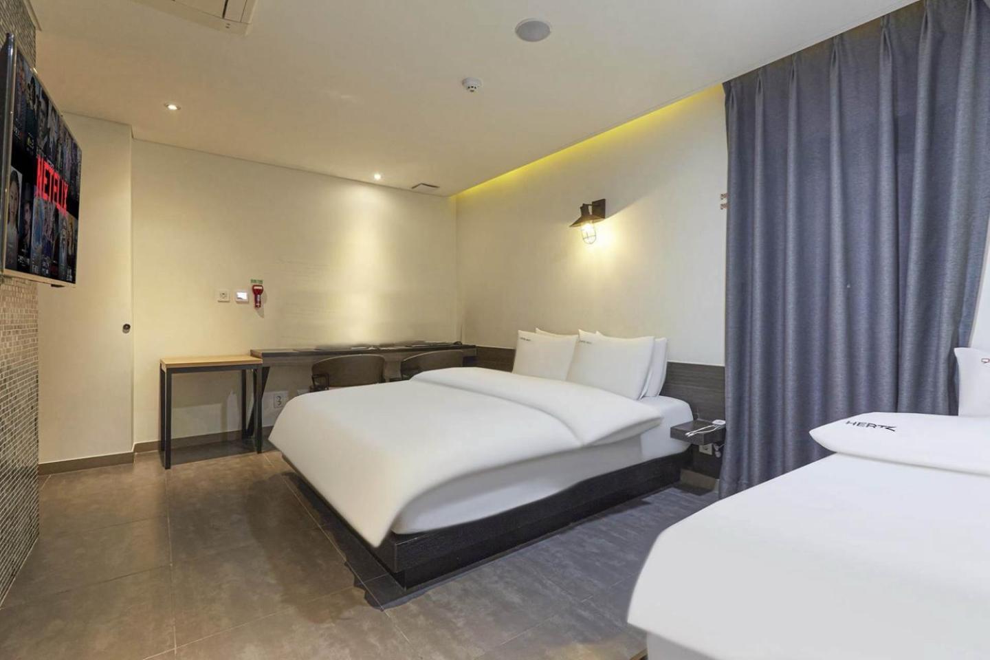 Hertz Hotel Seoul Exteriör bild